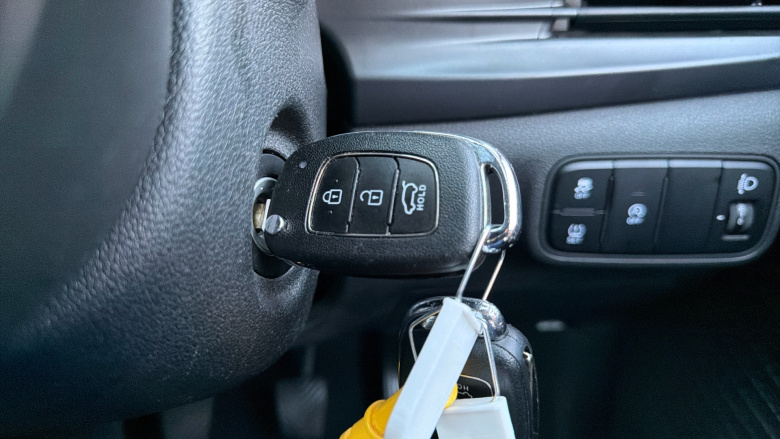 Hyundai i20 1.0T GDi 48V MHD SE Connect 5dr Petrol Hatchback